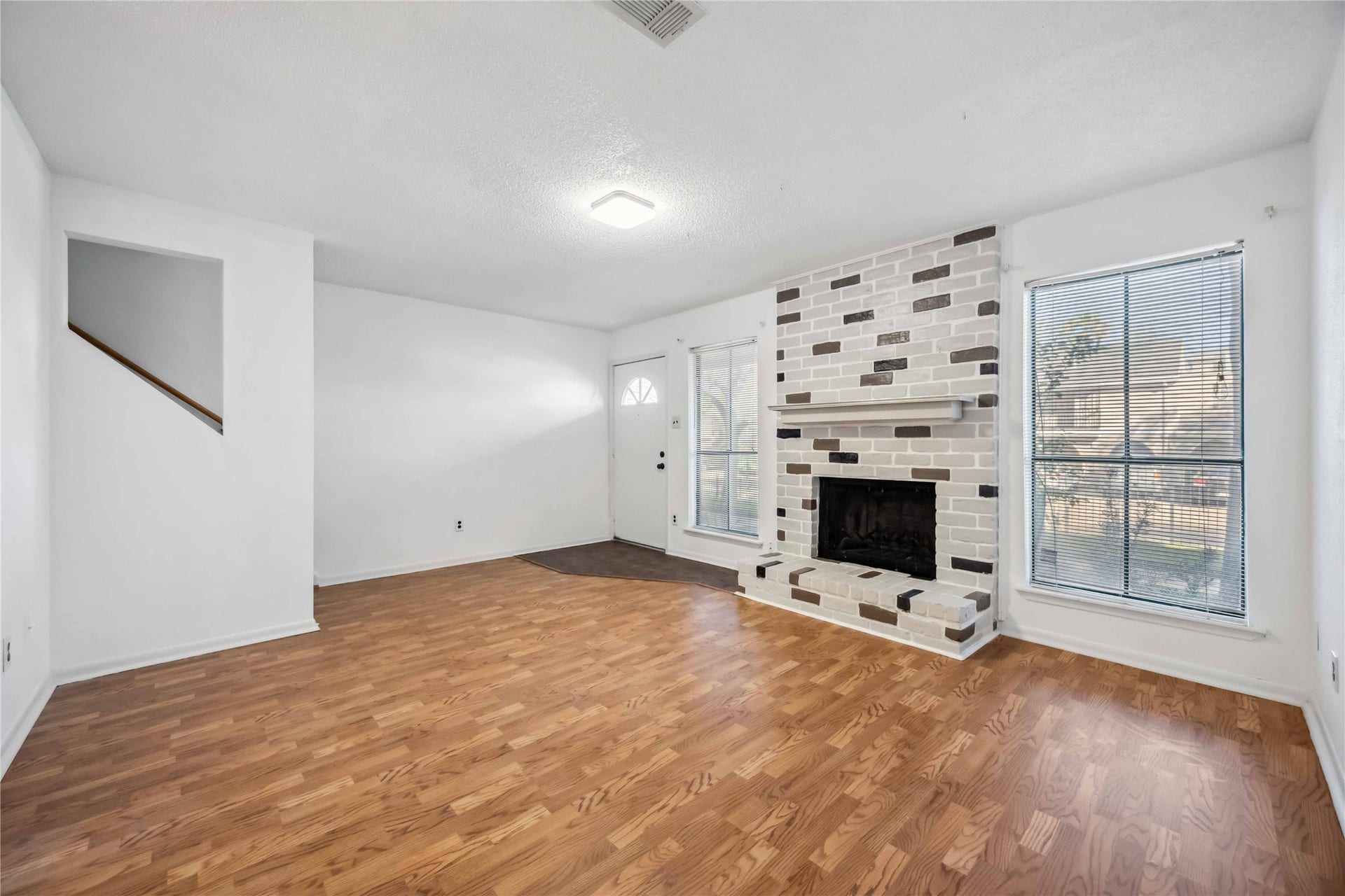 17814 Kings Park Lane, Houston, TX 77058 17814 Kings Park Lane, Houston, TX 77058