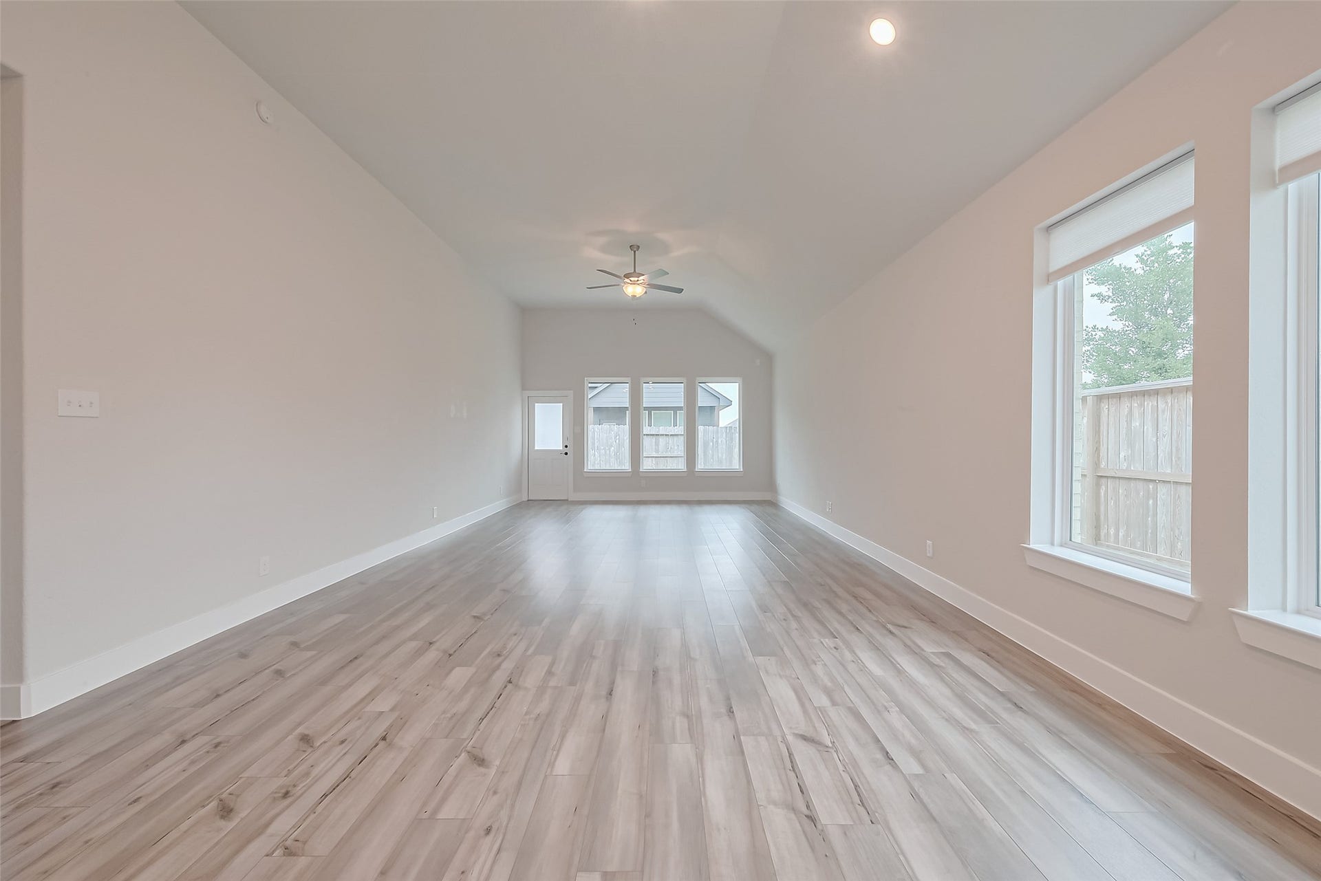 200 Catalina Cove Drive, Katy, TX 77493 200 Catalina Cove Drive, Katy, TX 77493