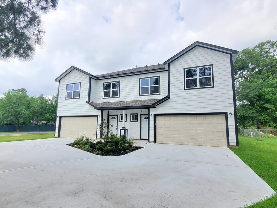 Property photo for 1306 N 9th Street, Conroe, TX