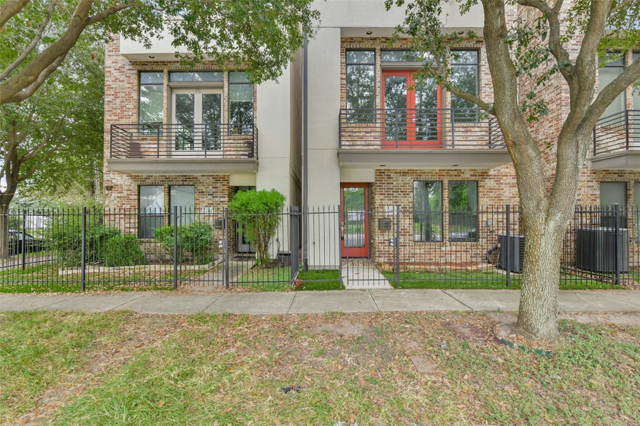 Property photo for 1403 Nagle Street, Houston, TX