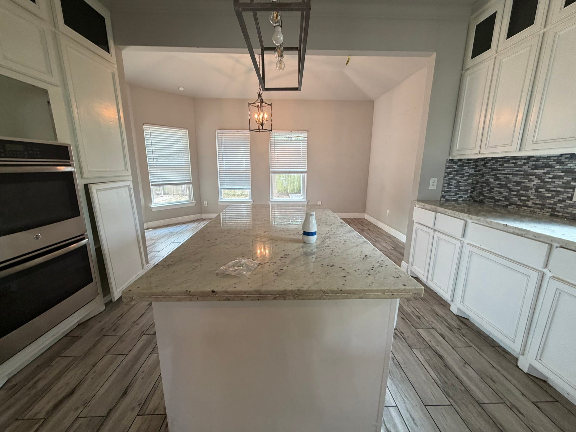 1004 Bonnie Street, South Houston, TX 77587 1004 Bonnie Street, South Houston, TX 77587