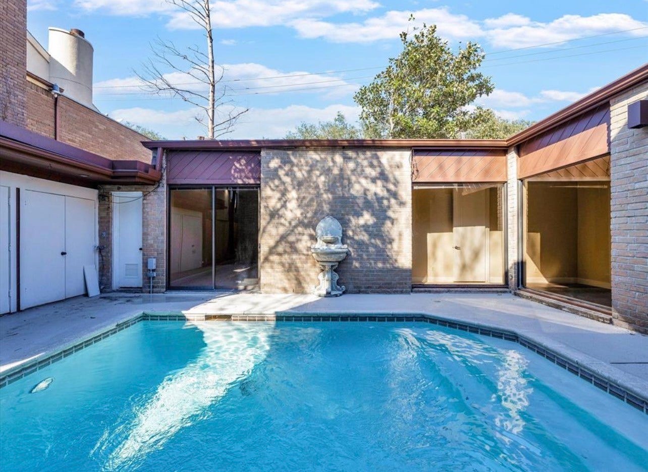 5600 San Felipe Street, #4, Houston, TX 77056 5600 San Felipe Street, #4, Houston, TX 77056