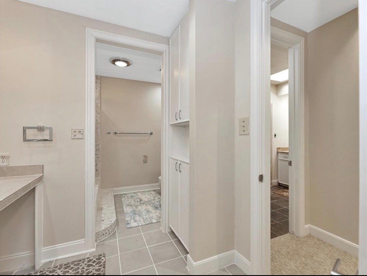 5600 San Felipe Street, #4, Houston, TX 77056 5600 San Felipe Street, #4, Houston, TX 77056