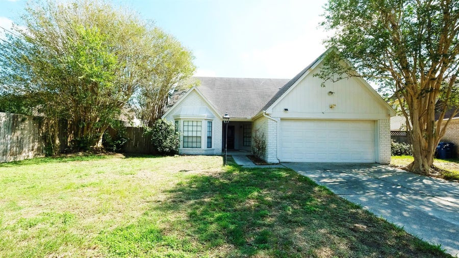 Property photo for 1203 Beckwood Circle, Houston, TX