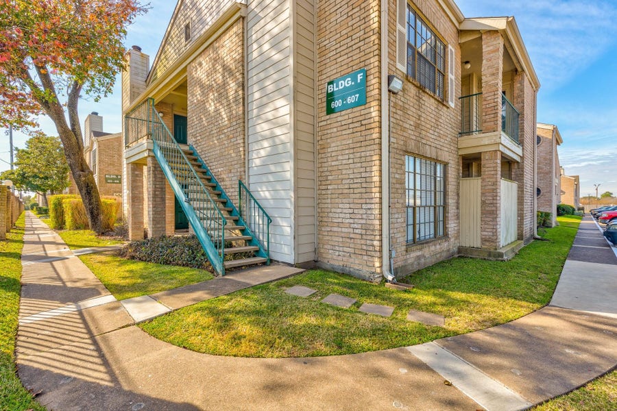 Property photo for 14600 Fonmeadow Drive, #607, Houston, TX