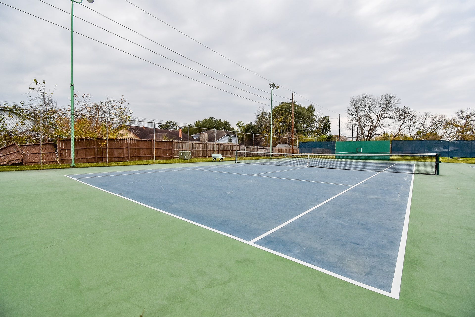16806 Red Gully Drive, Sugar Land, TX 77498 16806 Red Gully Drive, Sugar Land, TX 77498