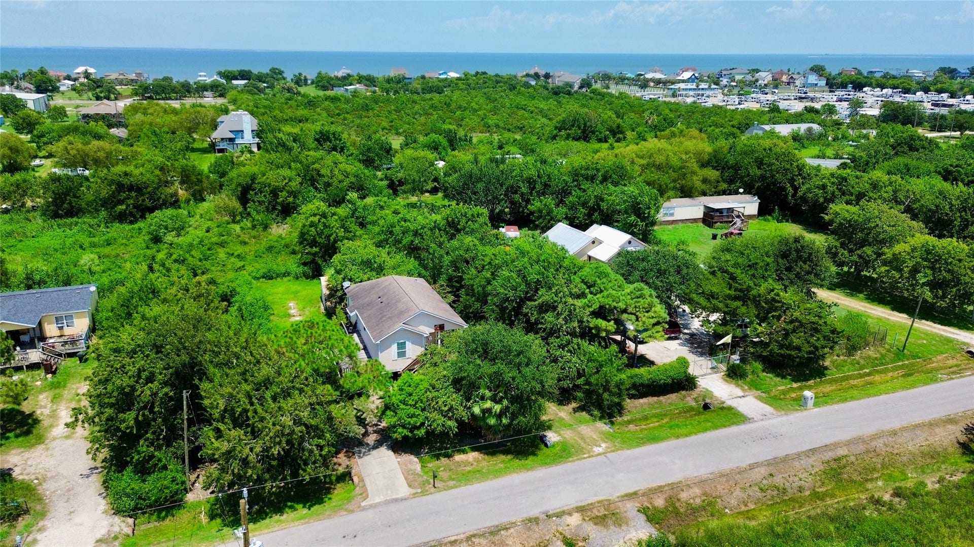 2329 Avenue D, San Leon, TX 77539 3/4 of an Acre in Sunny San Leon!