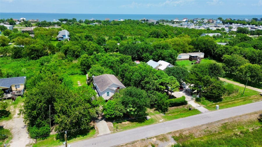Property photo for 2329 Avenue D, San Leon, TX