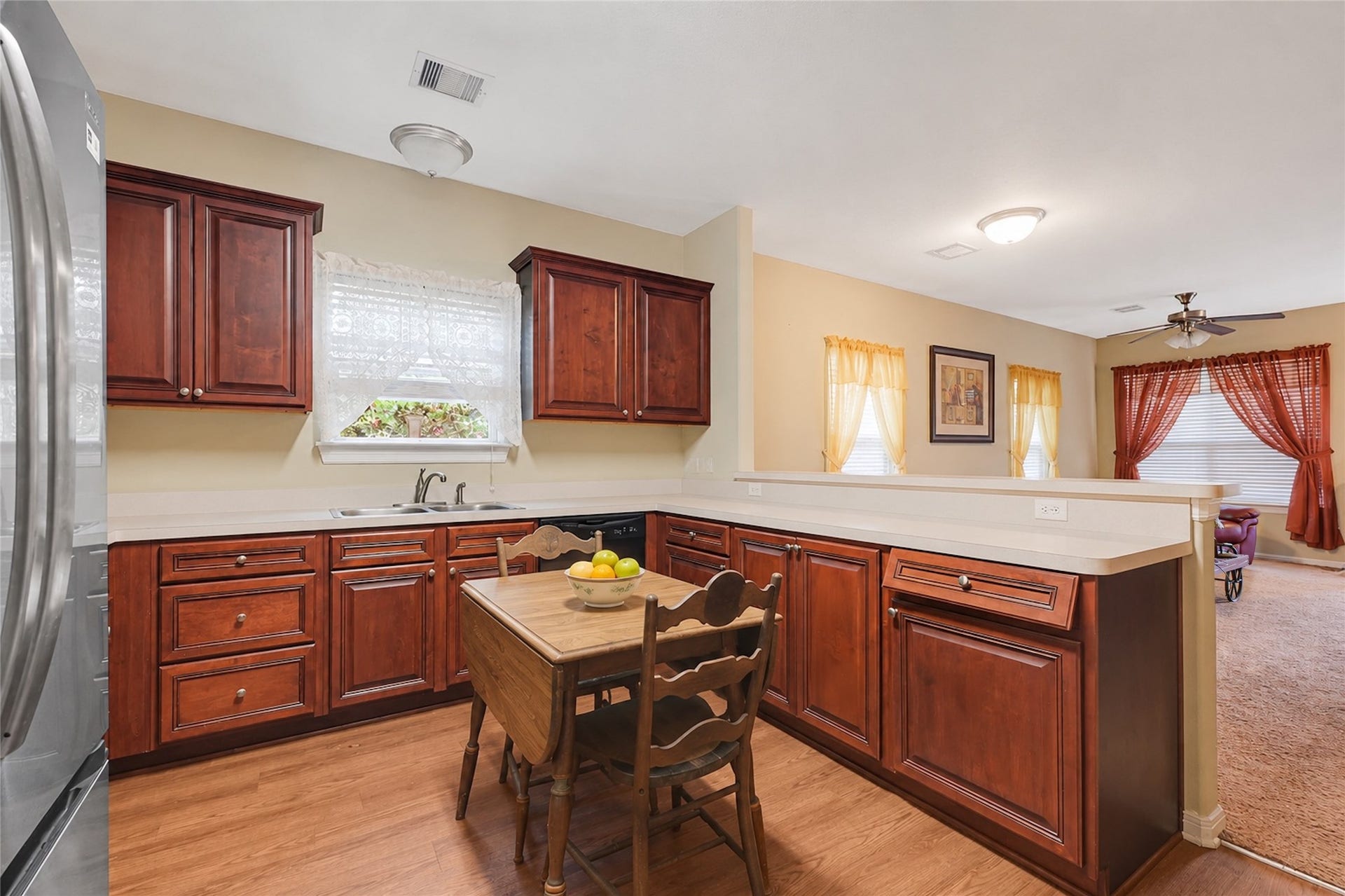 2329 Avenue D, San Leon, TX 77539 2329 Avenue D, San Leon, TX 77539