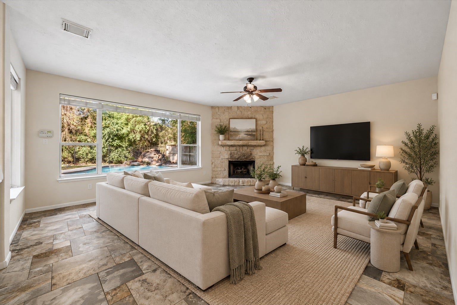11 Merryvale Drive, The Woodlands, TX 77382 VIRTUALLY STAGED