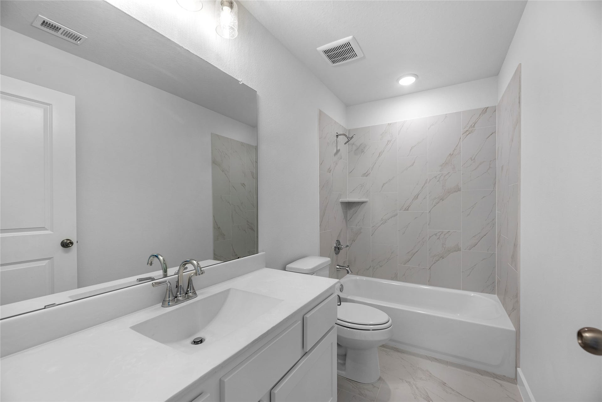 2717 Tamarack Lodge Drive, Texas City, TX 77568 Representative image; features, selections, and colors may vary.
