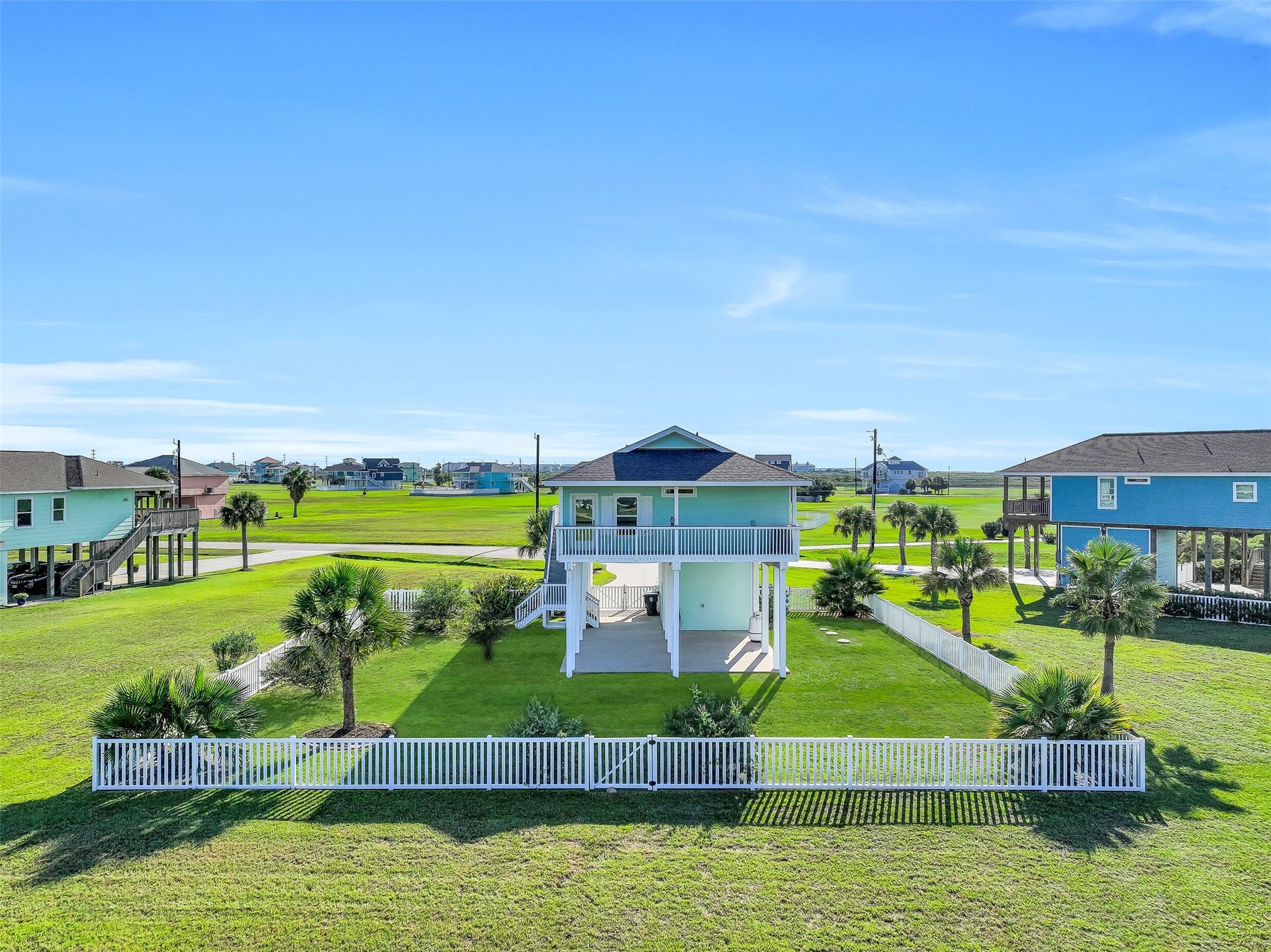 3911 Warrior Court, Galveston, TX 77554 3911 Warrior Court, Galveston, TX 77554