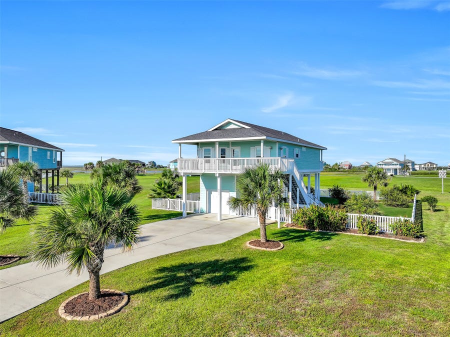 Property photo for 3911 Warrior Court, Galveston, TX