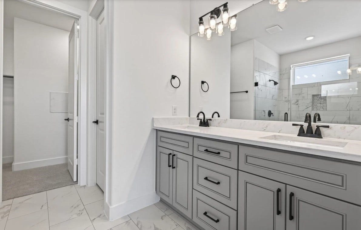 702 Sonfield Drive, Stafford, TX 77477 702 Sonfield Drive, Stafford, TX 77477