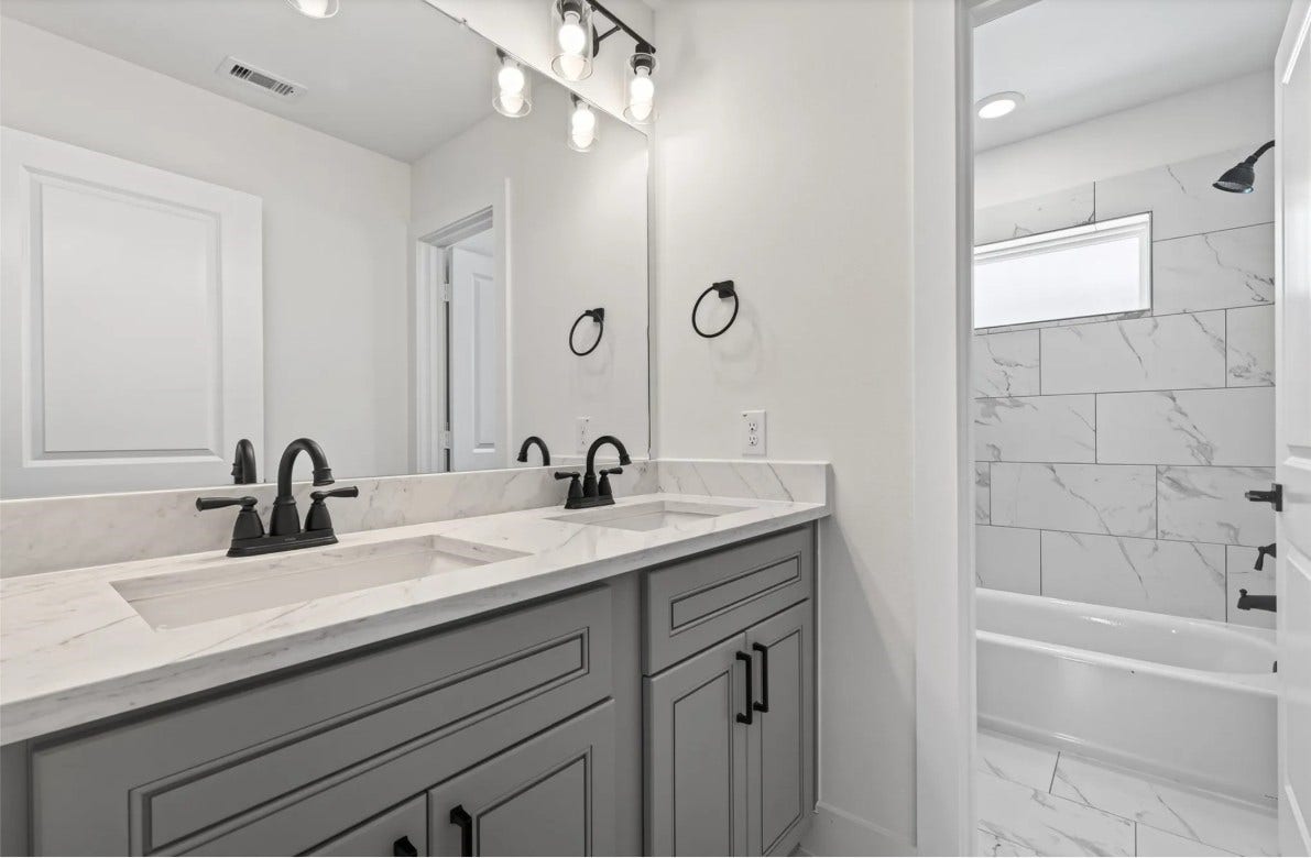 702 Sonfield Drive, Stafford, TX 77477 702 Sonfield Drive, Stafford, TX 77477