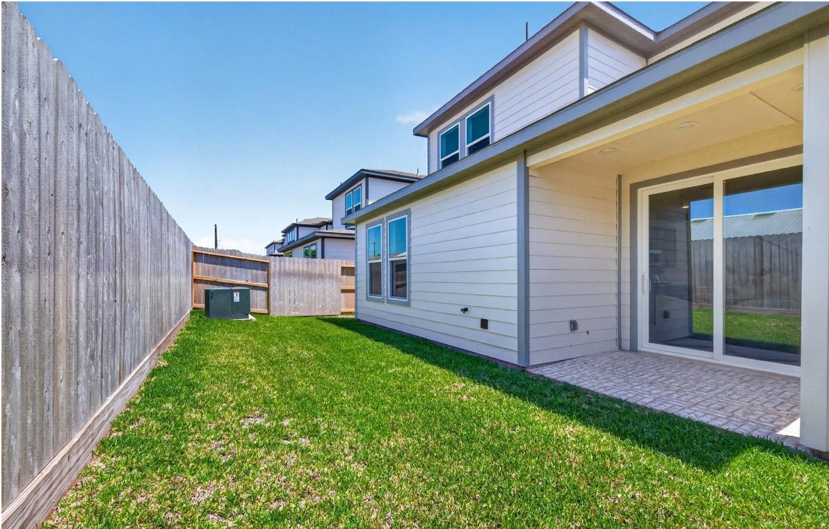 702 Sonfield Drive, Stafford, TX 77477 702 Sonfield Drive, Stafford, TX 77477
