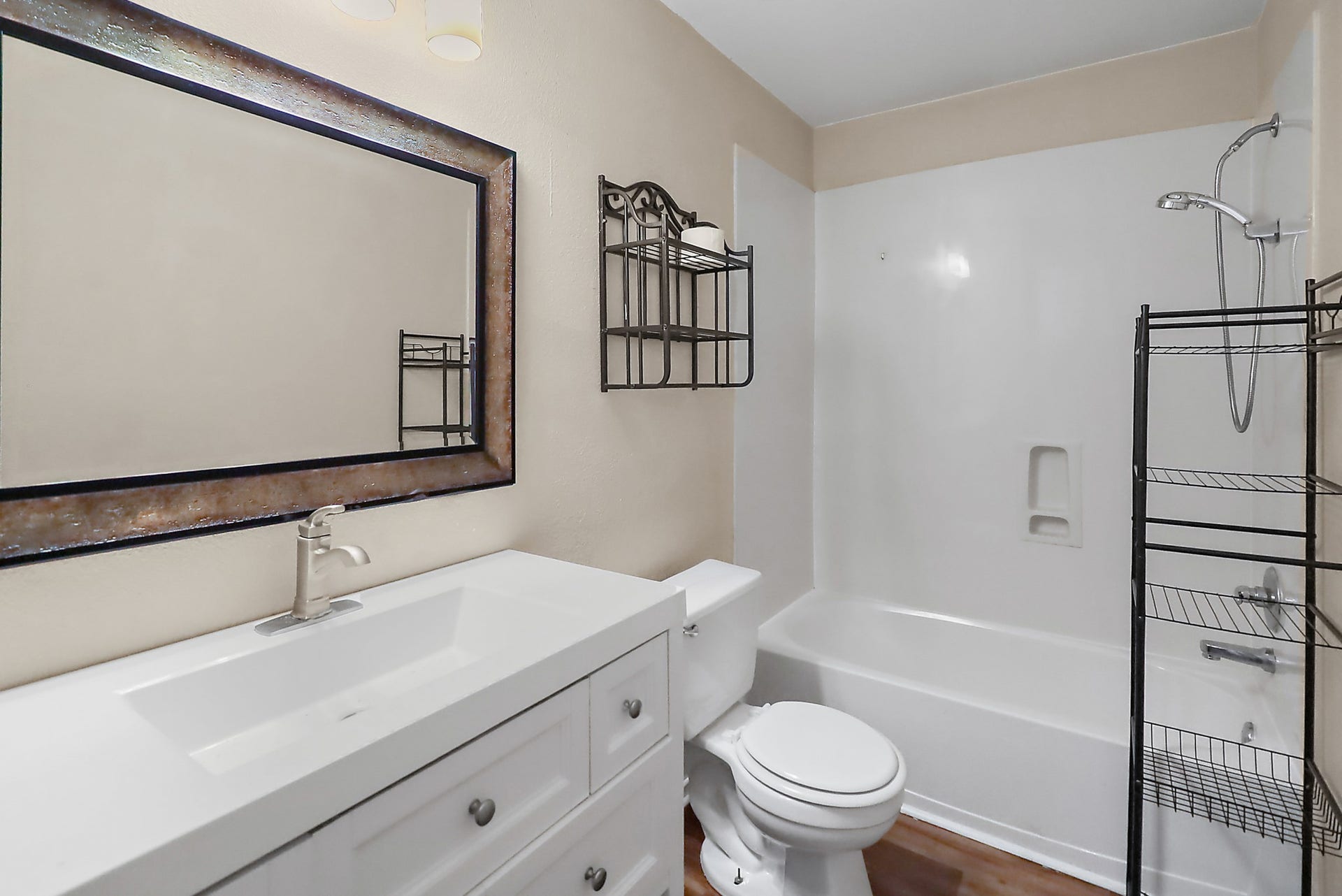 16210 Coral Bay Street, Crosby, TX 77532 16210 Coral Bay Street, Crosby, TX 77532