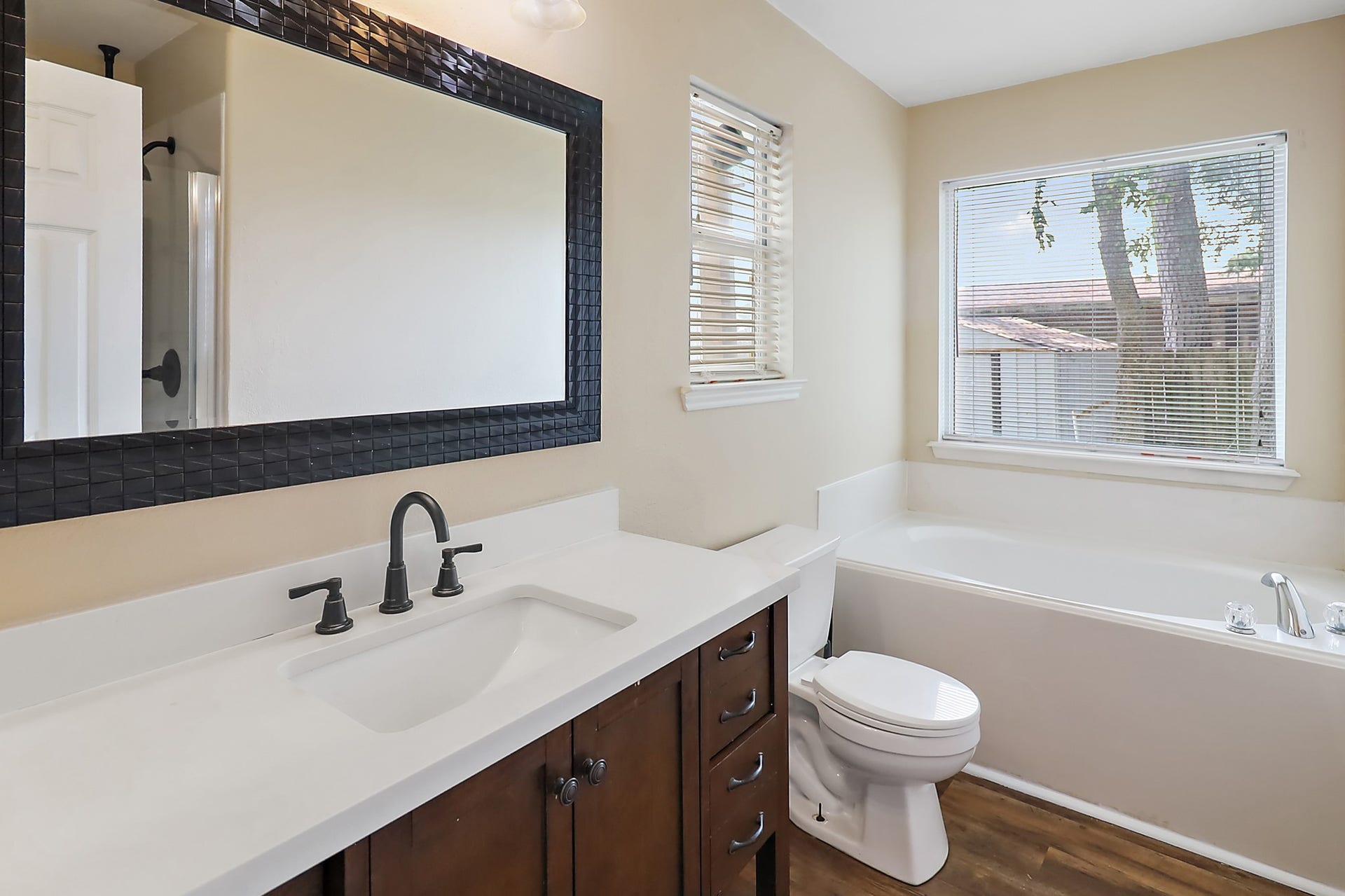 16210 Coral Bay Street, Crosby, TX 77532 16210 Coral Bay Street, Crosby, TX 77532
