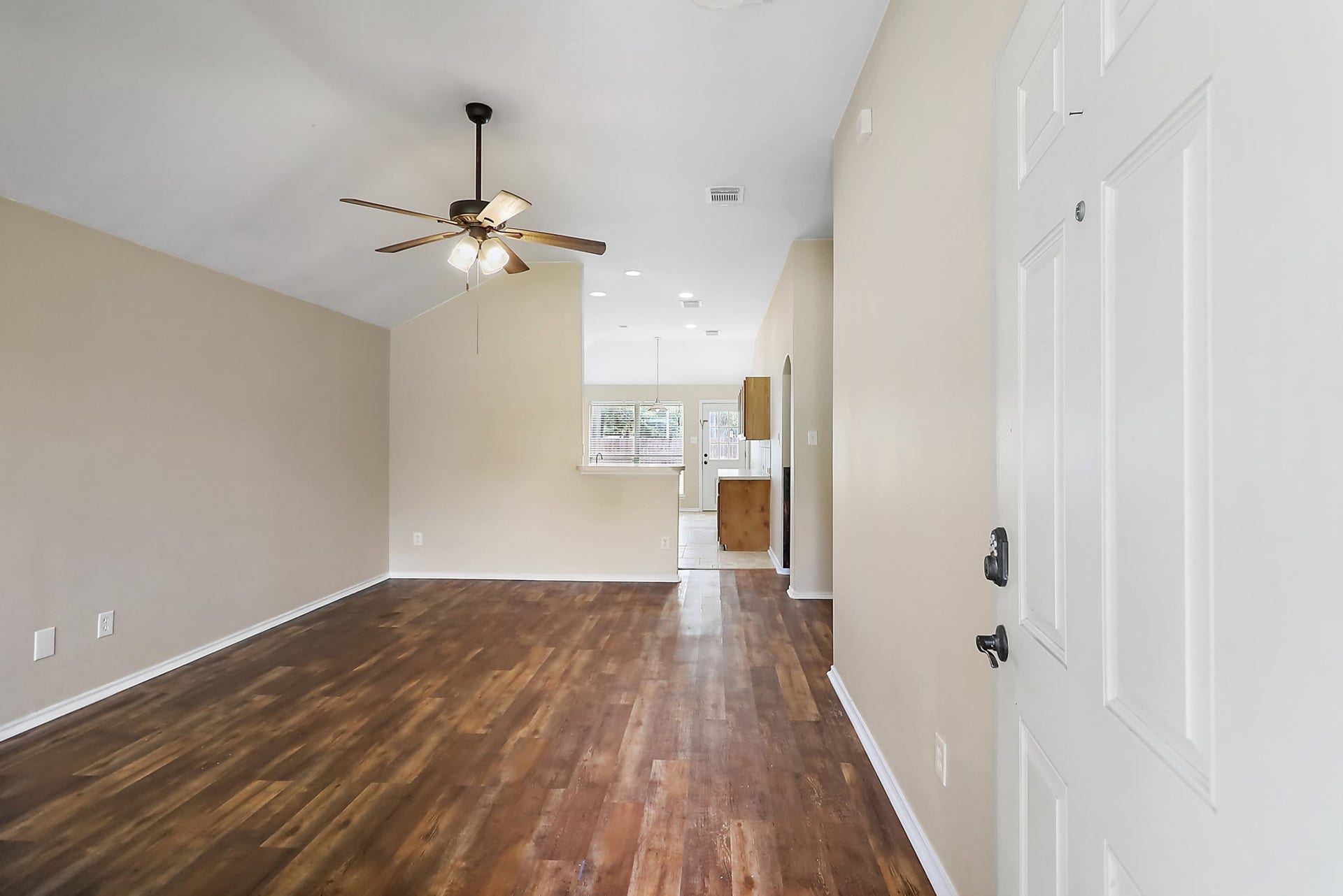 16210 Coral Bay Street, Crosby, TX 77532 16210 Coral Bay Street, Crosby, TX 77532