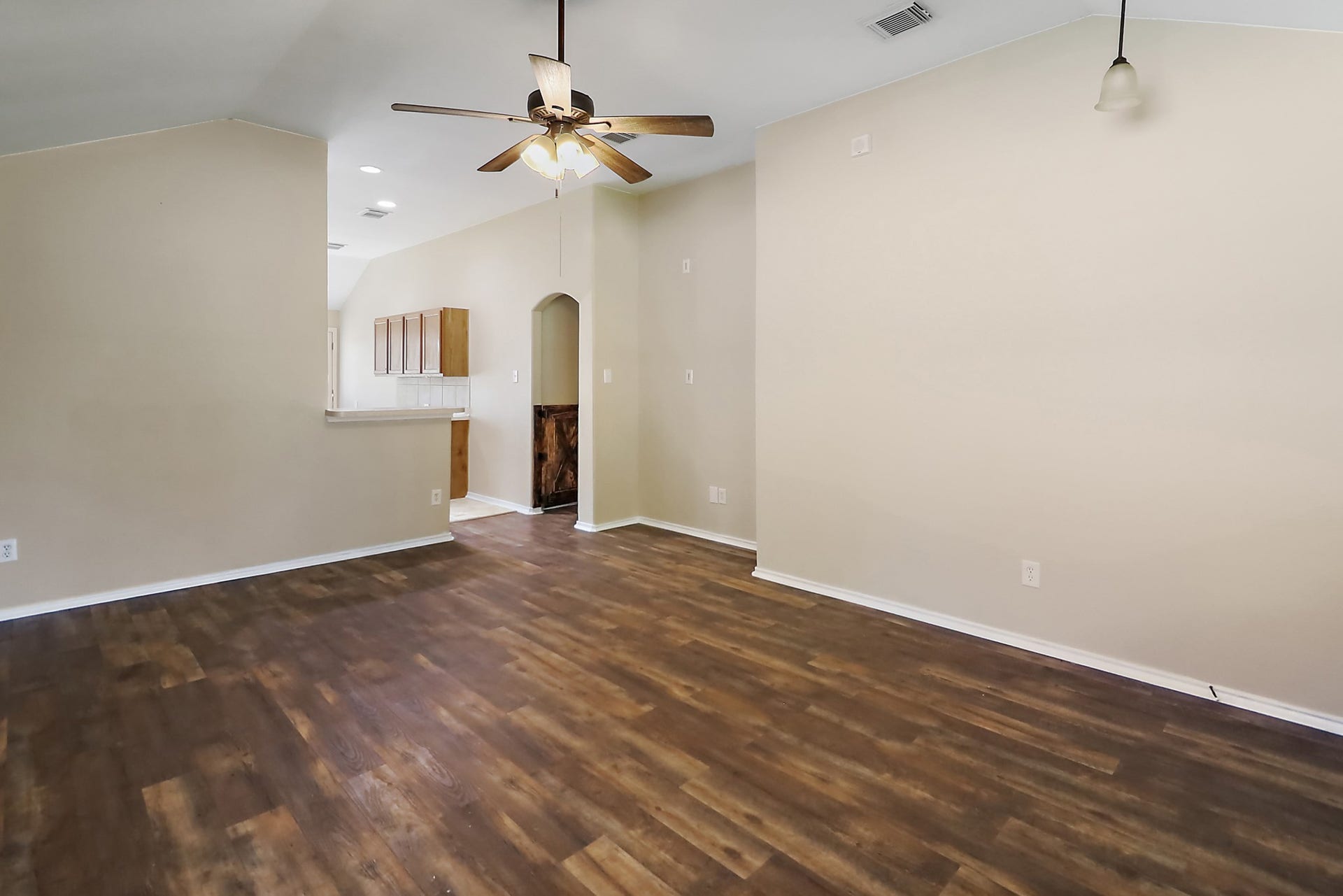 16210 Coral Bay Street, Crosby, TX 77532 16210 Coral Bay Street, Crosby, TX 77532