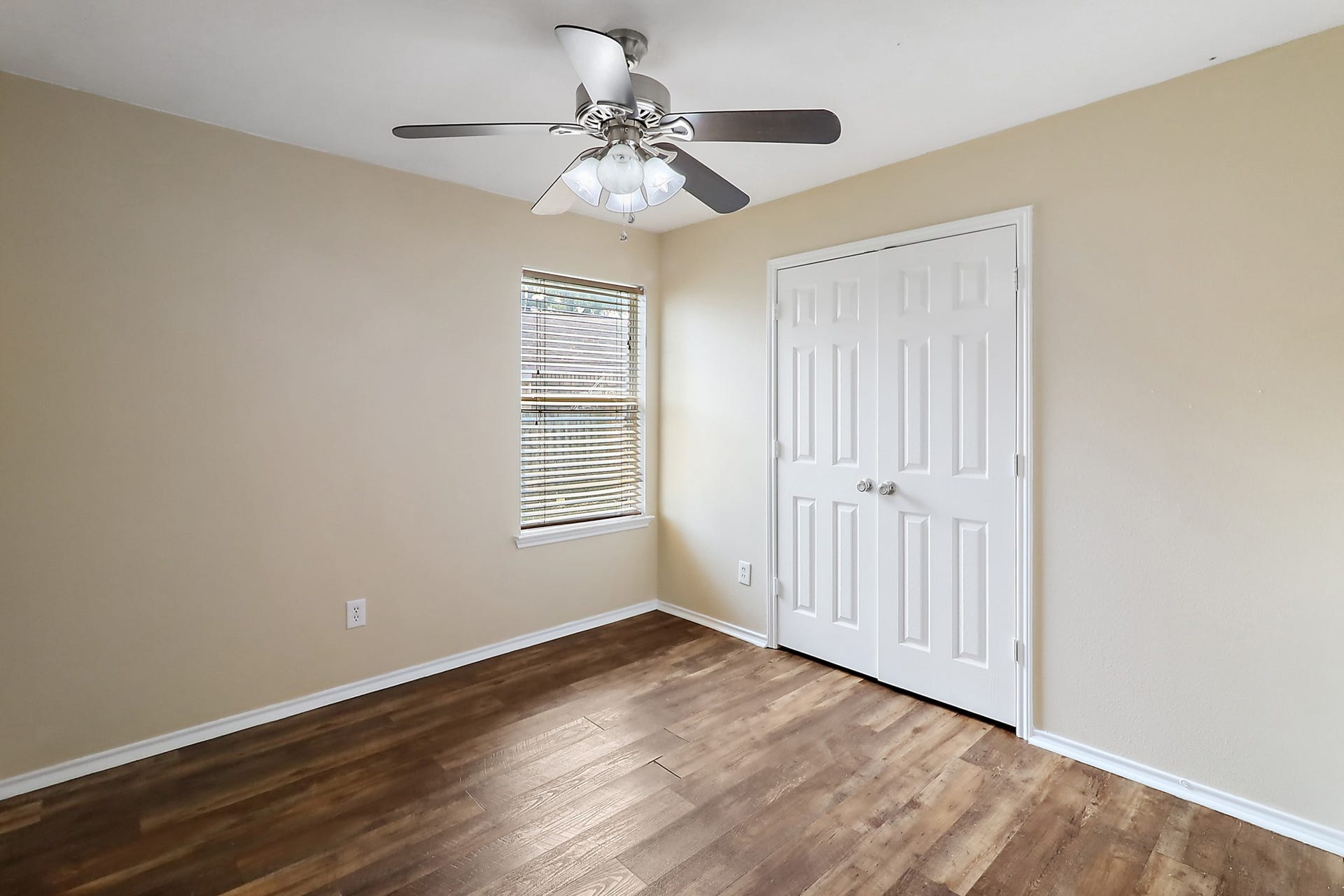 16210 Coral Bay Street, Crosby, TX 77532 16210 Coral Bay Street, Crosby, TX 77532