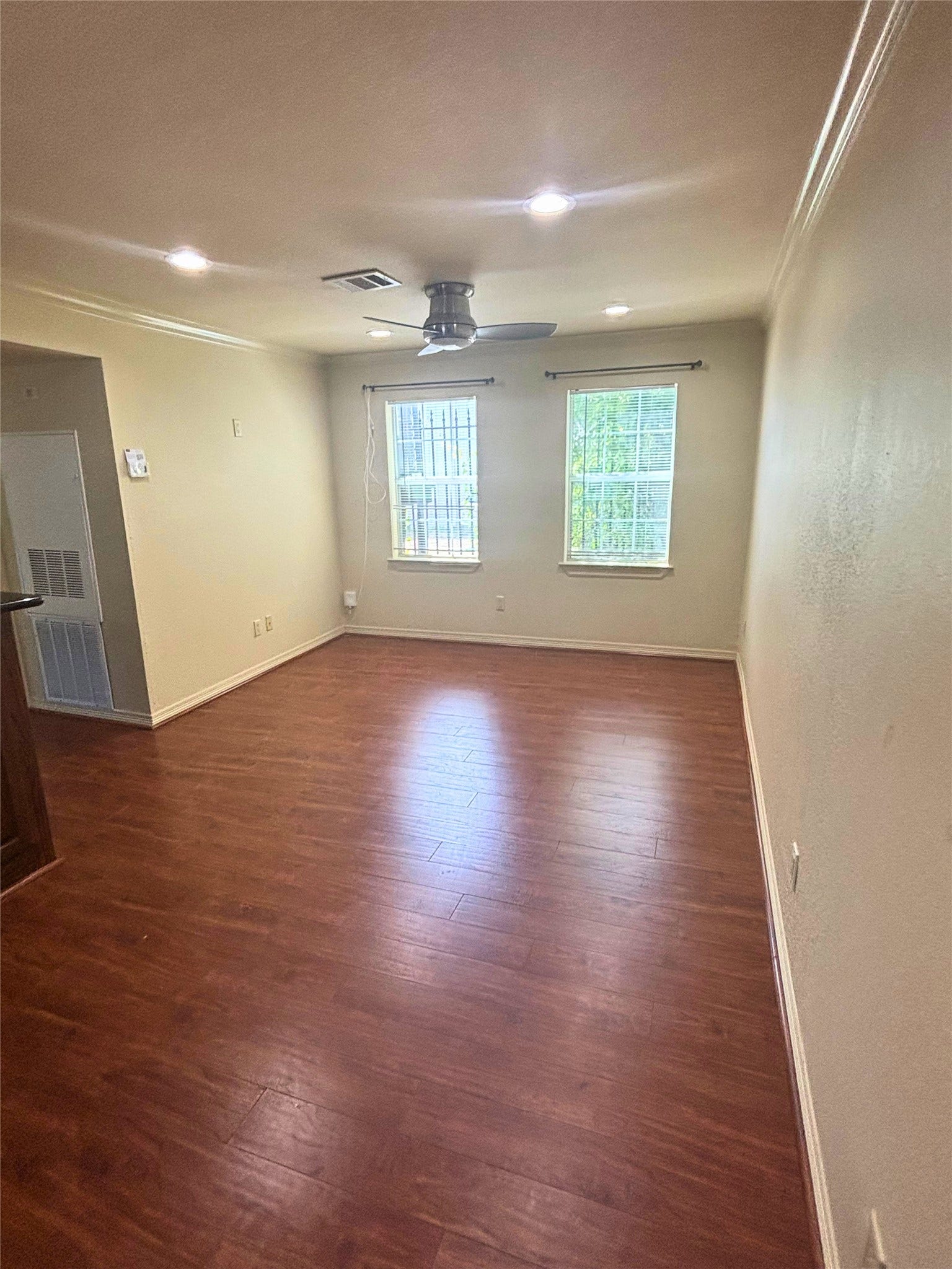 2030 Portsmouth Street, #2, Houston, TX 77098 2030 Portsmouth Street, #2, Houston, TX 77098