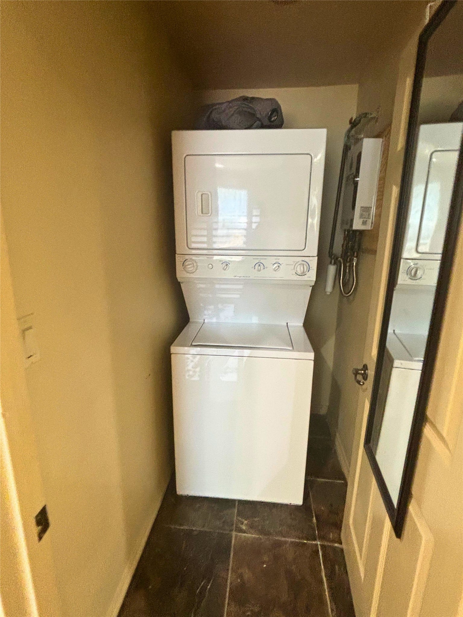 2030 Portsmouth Street, #2, Houston, TX 77098 2030 Portsmouth Street, #2, Houston, TX 77098