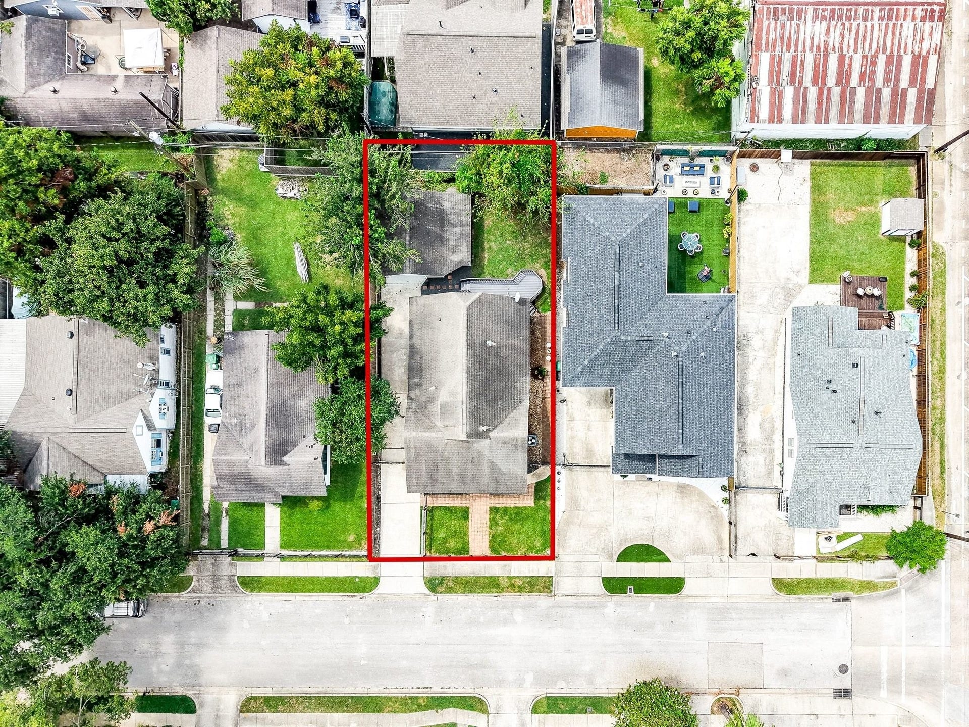 1307 Walton Street, Houston, TX 77009 1307 Walton Street, Houston, TX 77009