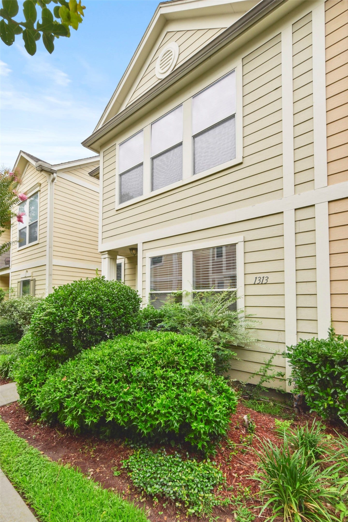 1313 Paige Street, Houston, TX 77003 1313 Paige Street, Houston, TX 77003