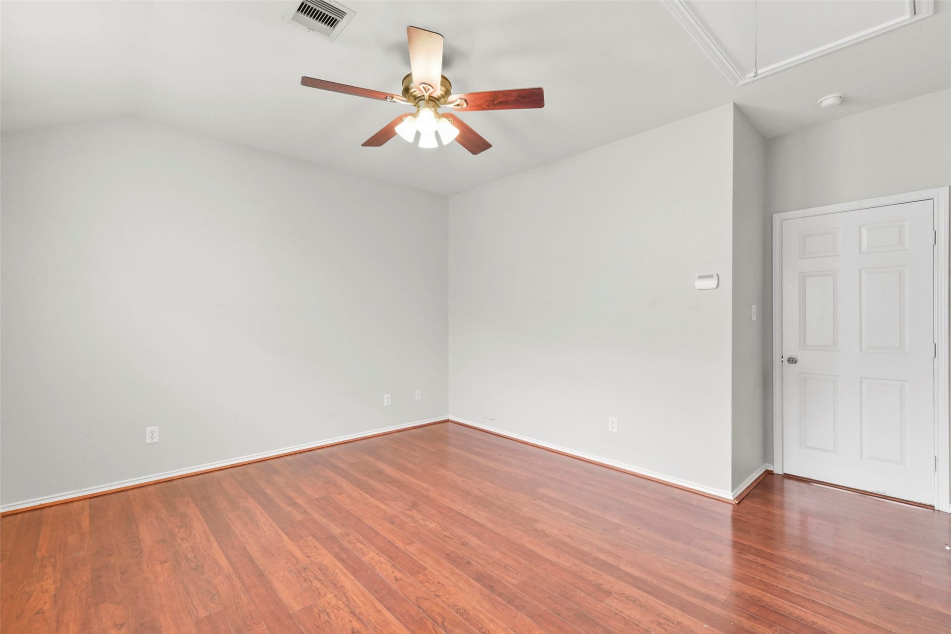 1313 Paige Street, Houston, TX 77003 1313 Paige Street, Houston, TX 77003