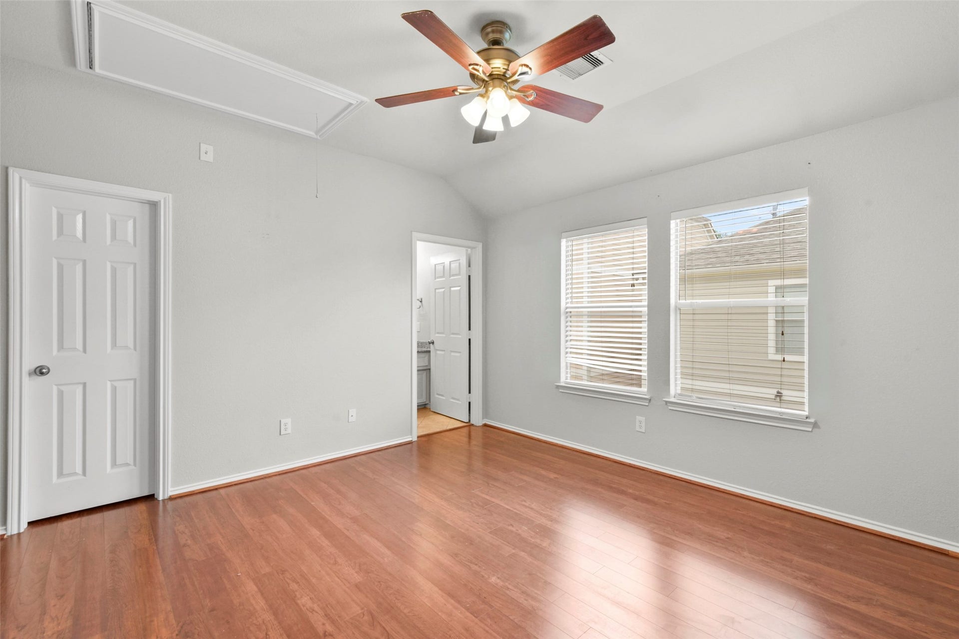 1313 Paige Street, Houston, TX 77003 1313 Paige Street, Houston, TX 77003