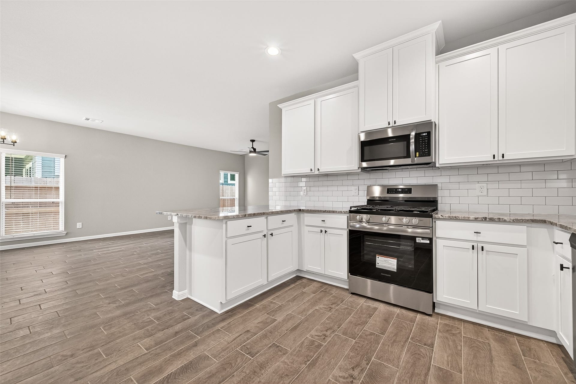 316 Stone Placa Trail, Brookshire, TX 77423