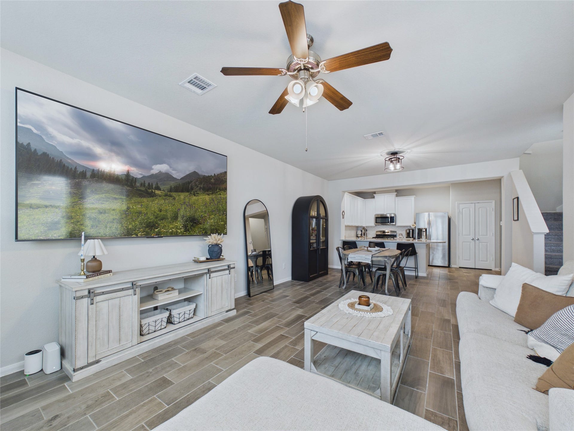 5530 Clarendon Hills Court, Pasadena, TX 77505 5530 Clarendon Hills Court, Pasadena, TX 77505