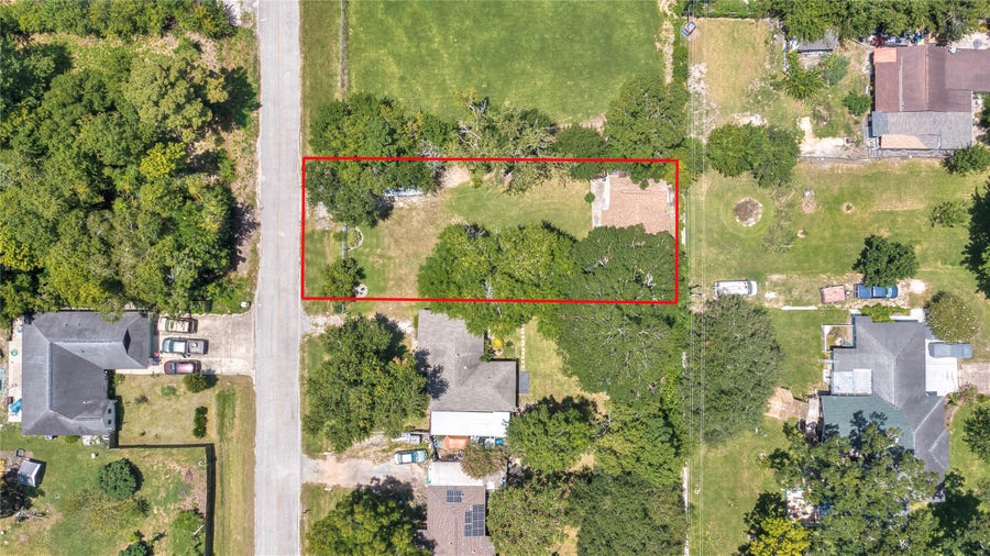 Property photo for 3627 Thistle B Street, Houston, TX