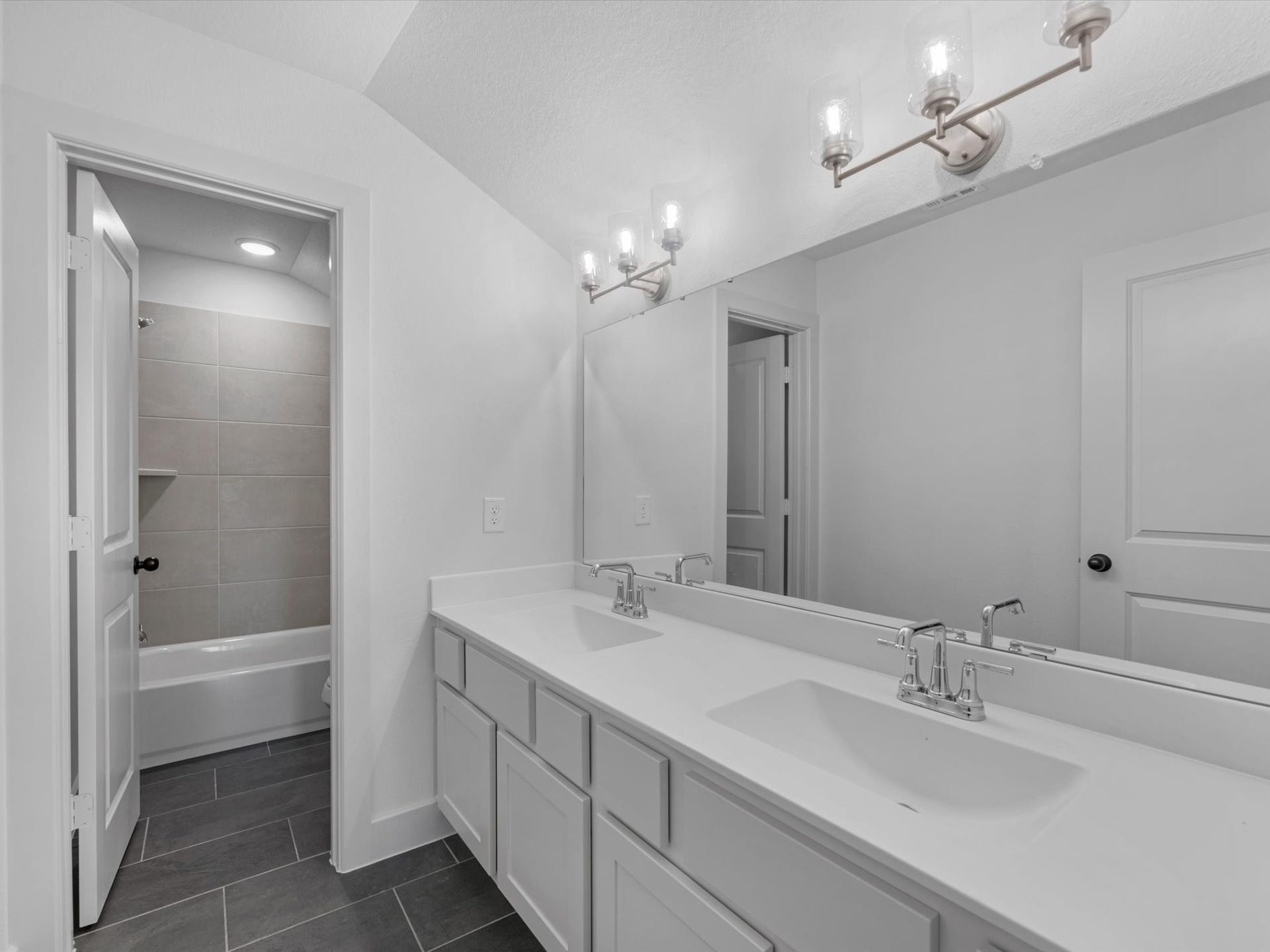 1110 Mills Cove Drive, Missouri City, TX 77459 1110 Mills Cove Drive, Missouri City, TX 77459