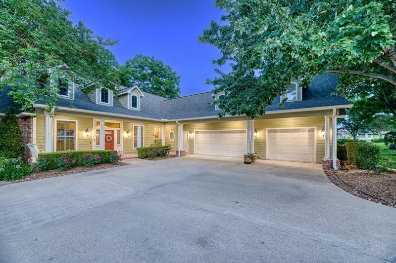 Property photo for 127 Anna Springs Lane, Montgomery, TX