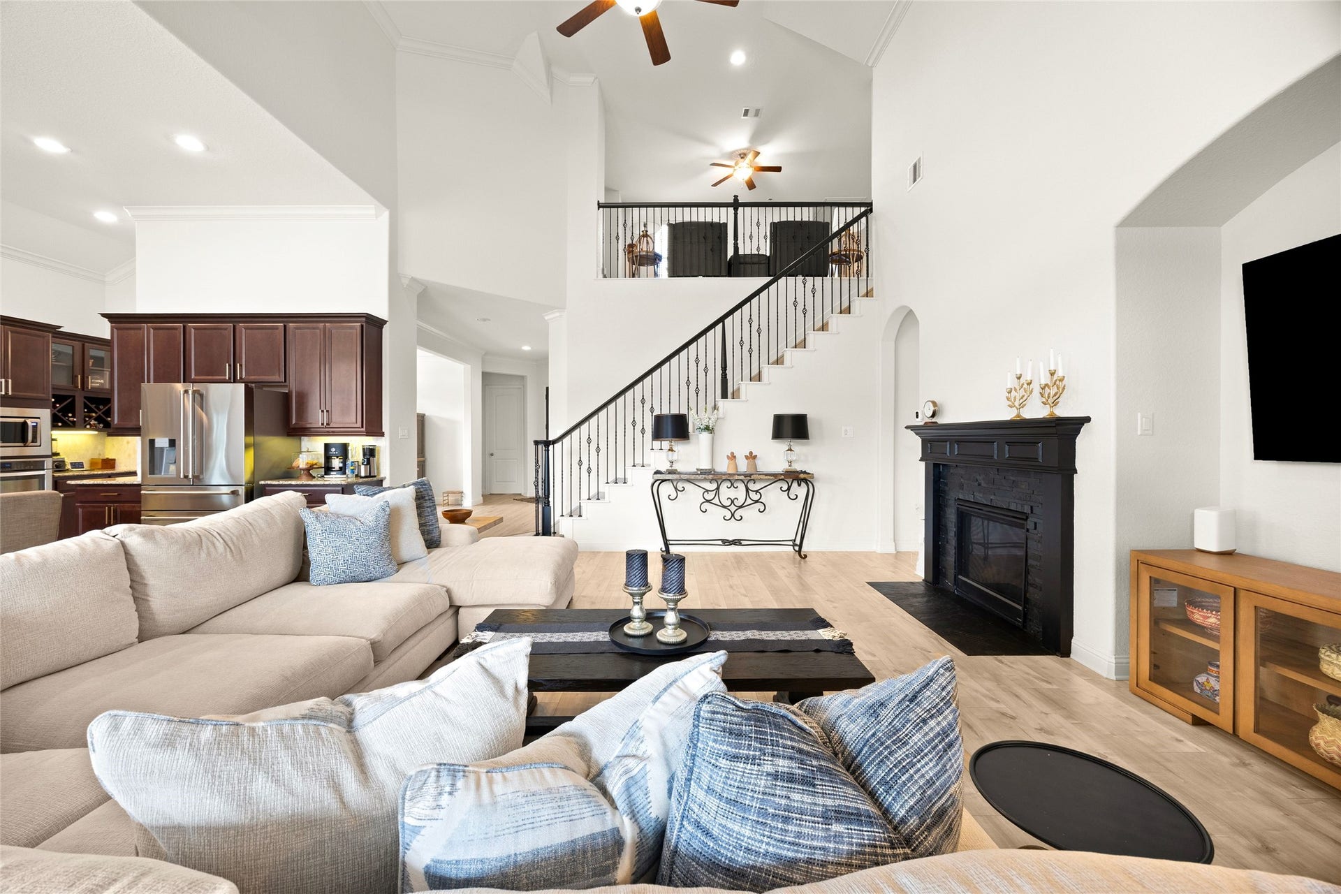 9612 Eden Ridge Lane, Pearland, TX 77584 9612 Eden Ridge Lane, Pearland, TX 77584