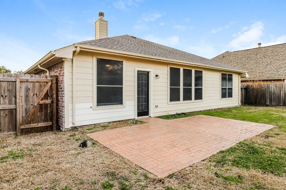 410 Cedar Lake Drive, League City, TX 77573 410 Cedar Lake Drive, League City, TX 77573