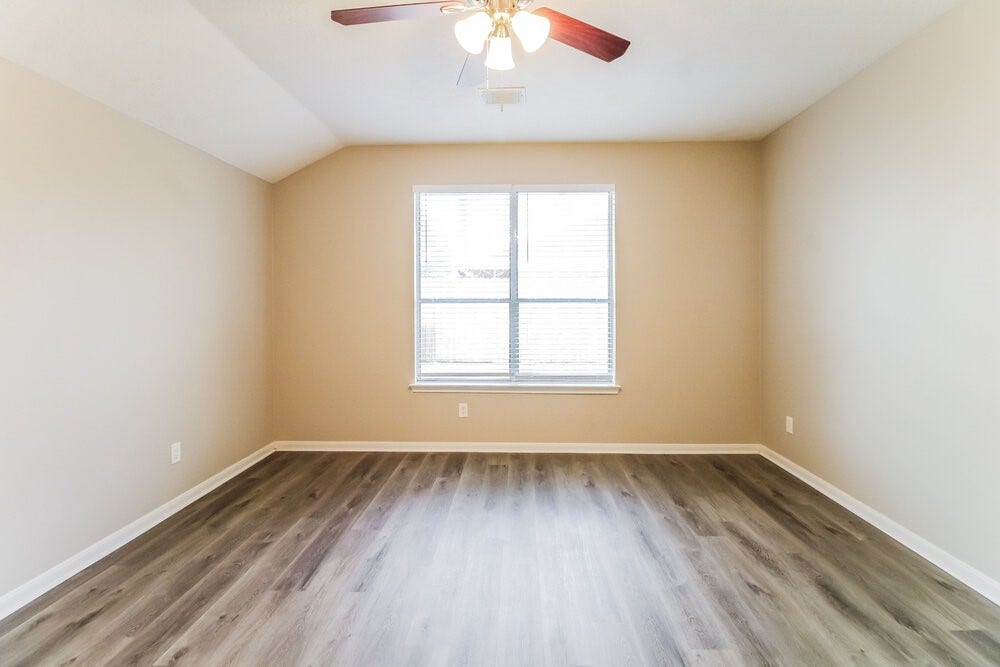 410 Cedar Lake Drive, League City, TX 77573 410 Cedar Lake Drive, League City, TX 77573
