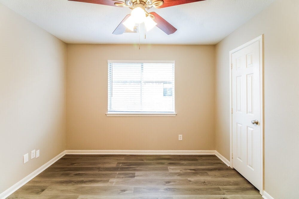 410 Cedar Lake Drive, League City, TX 77573 410 Cedar Lake Drive, League City, TX 77573