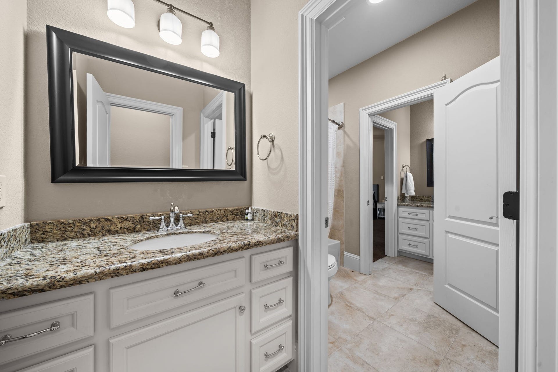 4426 Silver Jade Drive, Spring, TX 77386 Intuitively designed, uncompromisingly private, and grandly proportioned.