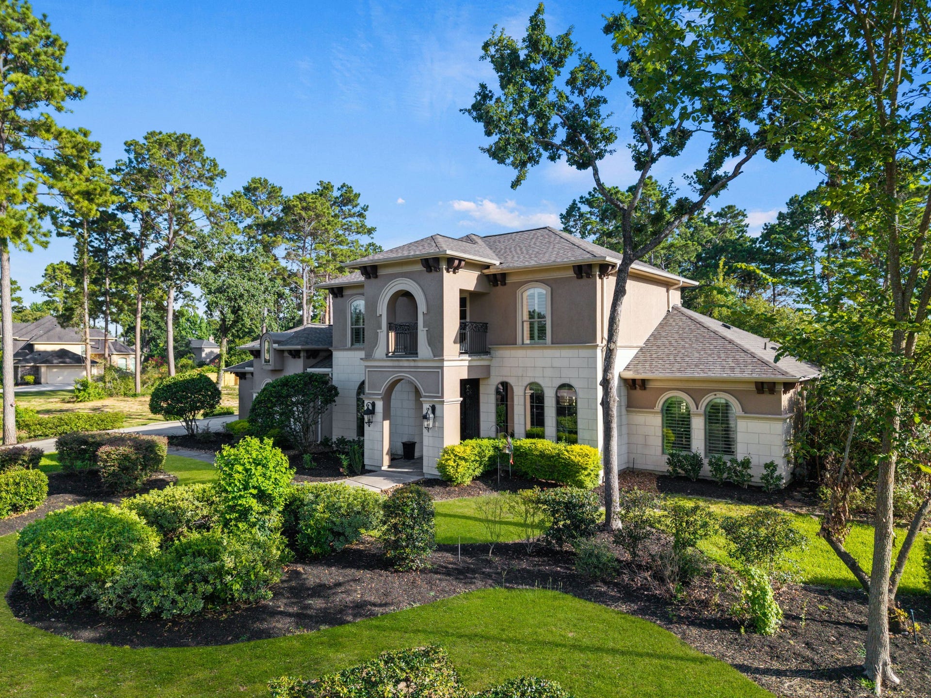 4426 Silver Jade Drive, Spring, TX 77386 It is not just a residence; it is a private, sun-dappled haven designed to elevate the everyday.
