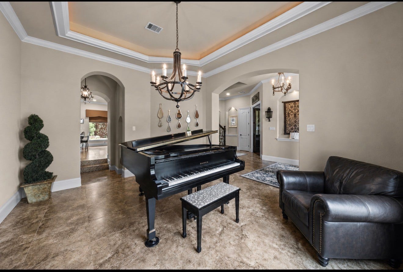 4426 Silver Jade Drive, Spring, TX 77386 A space defined by endless possibilities. From the resonance of a grand piano gracing the room to the warmth of a candlelit formal dining table set for the holidays, this adaptable living area serves as the ultimate backdrop for your lifestyle.