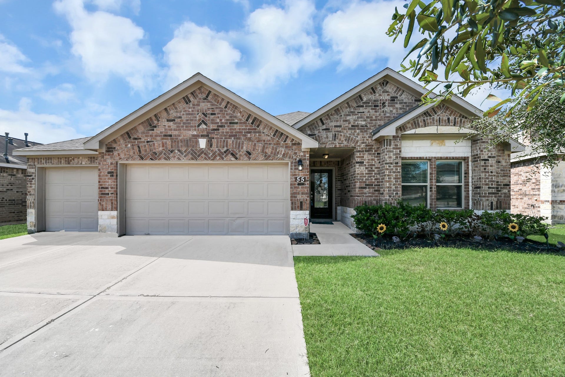 55 Alyssa Palms Drive, Manvel, TX 77578 55 Alyssa Palms Drive, Manvel, TX 77578