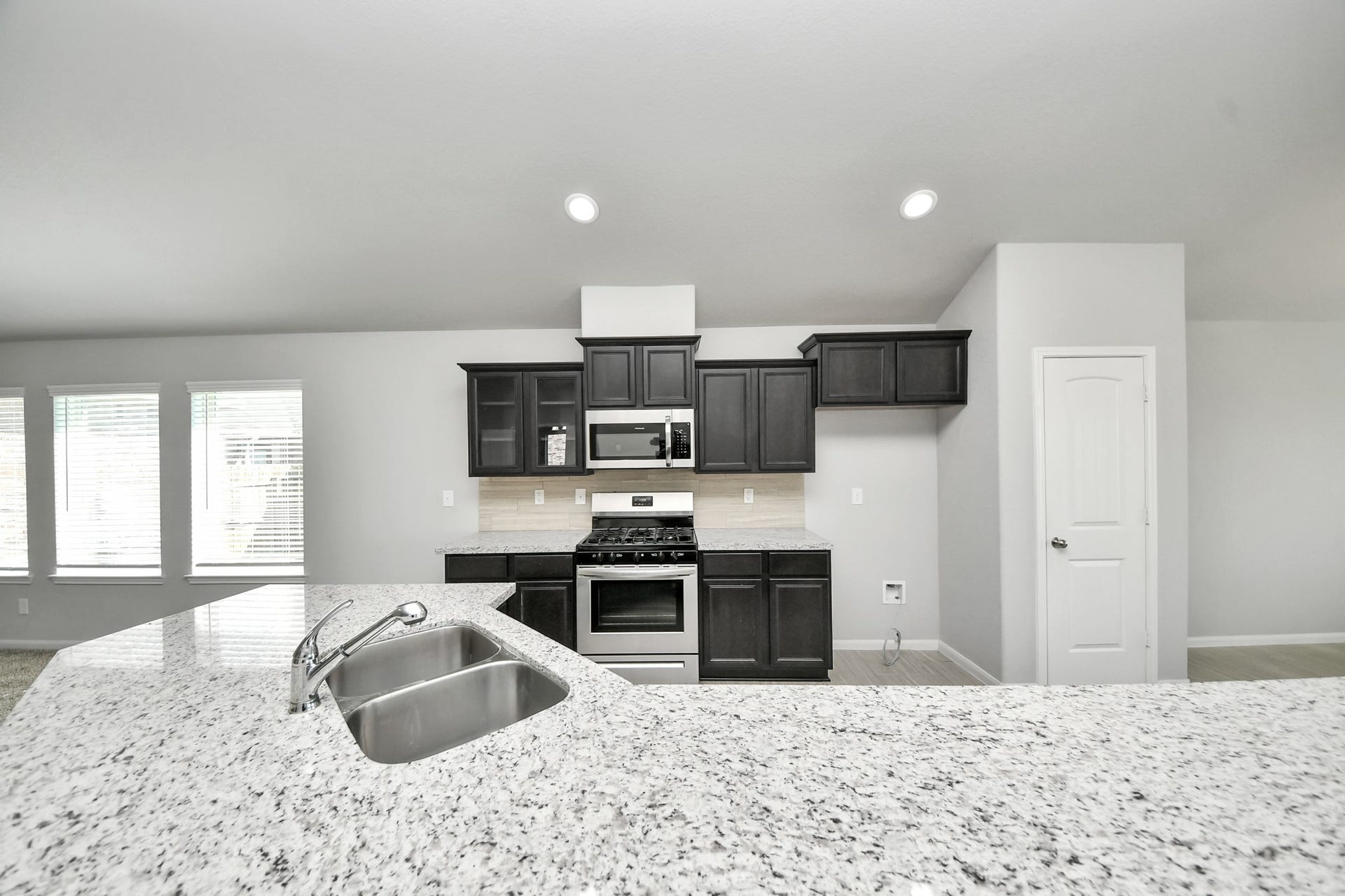 55 Alyssa Palms Drive, Manvel, TX 77578 55 Alyssa Palms Drive, Manvel, TX 77578