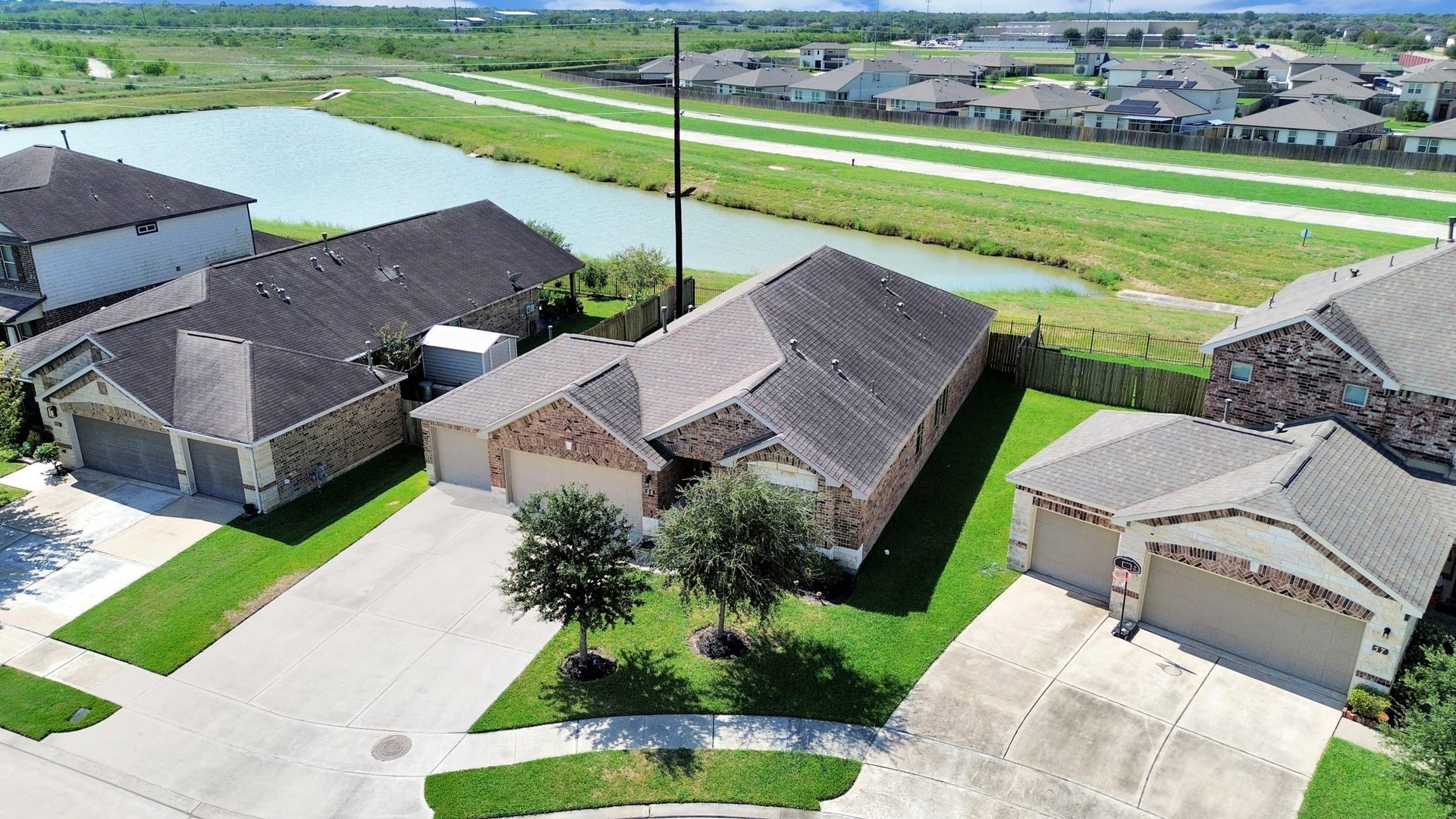 55 Alyssa Palms Drive, Manvel, TX 77578 55 Alyssa Palms Drive, Manvel, TX 77578