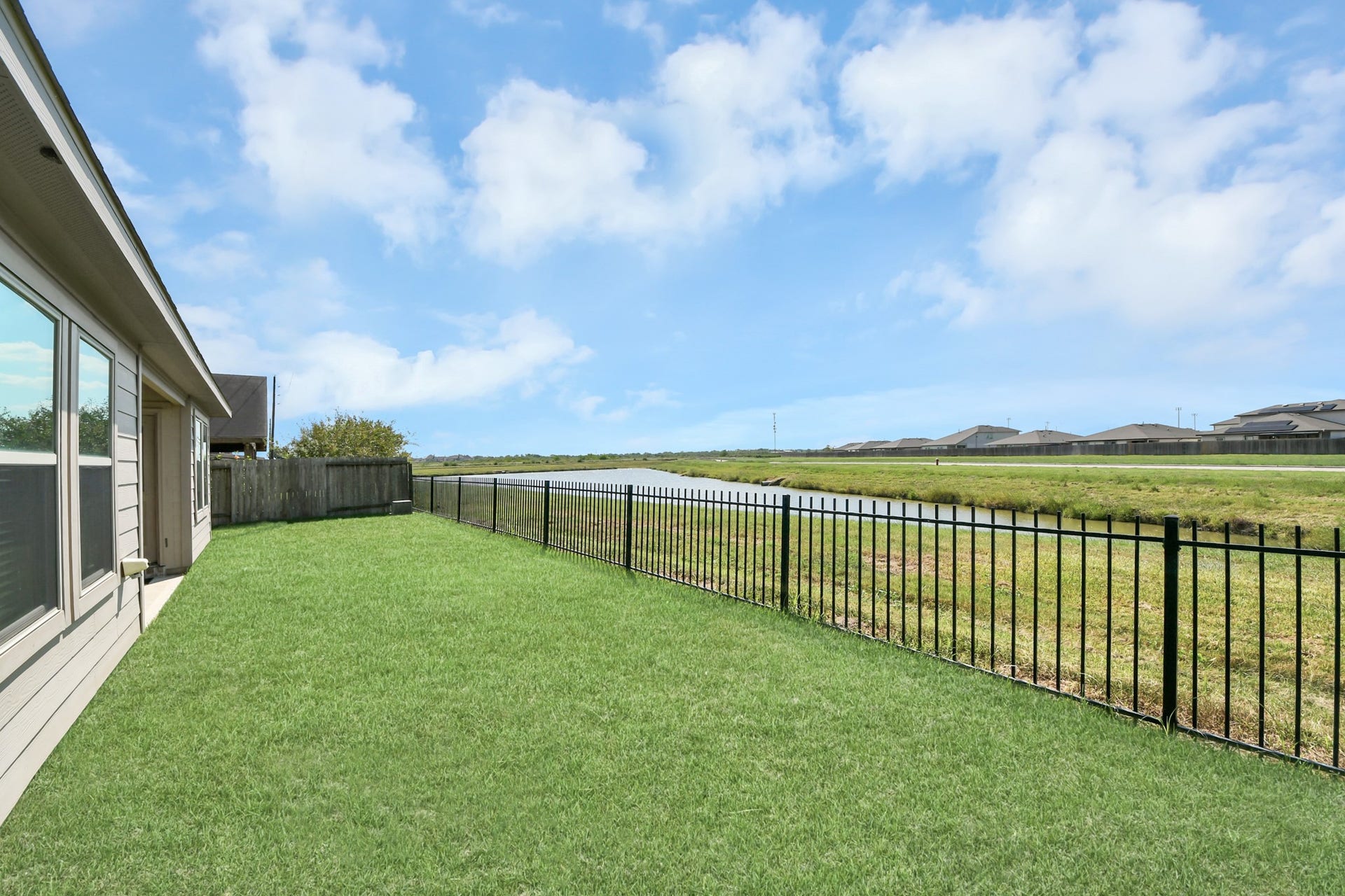 55 Alyssa Palms Drive, Manvel, TX 77578 55 Alyssa Palms Drive, Manvel, TX 77578
