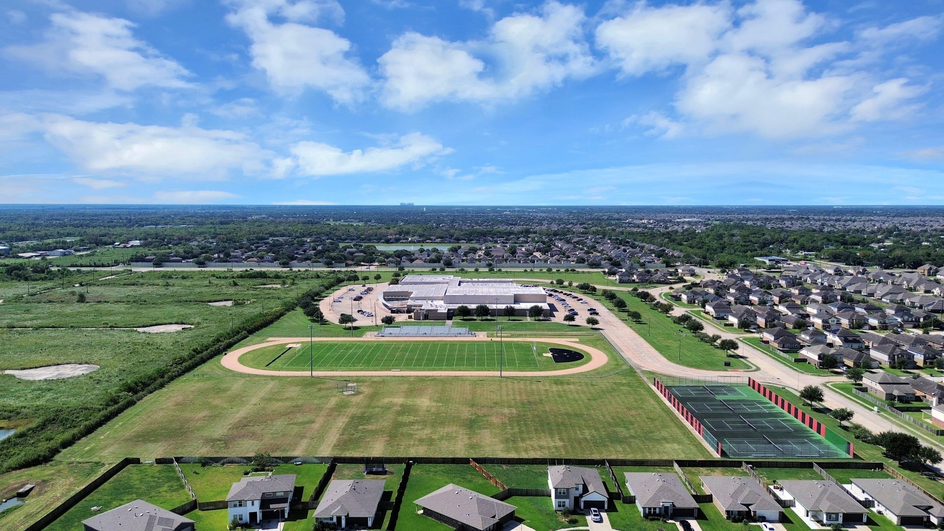 55 Alyssa Palms Drive, Manvel, TX 77578 55 Alyssa Palms Drive, Manvel, TX 77578