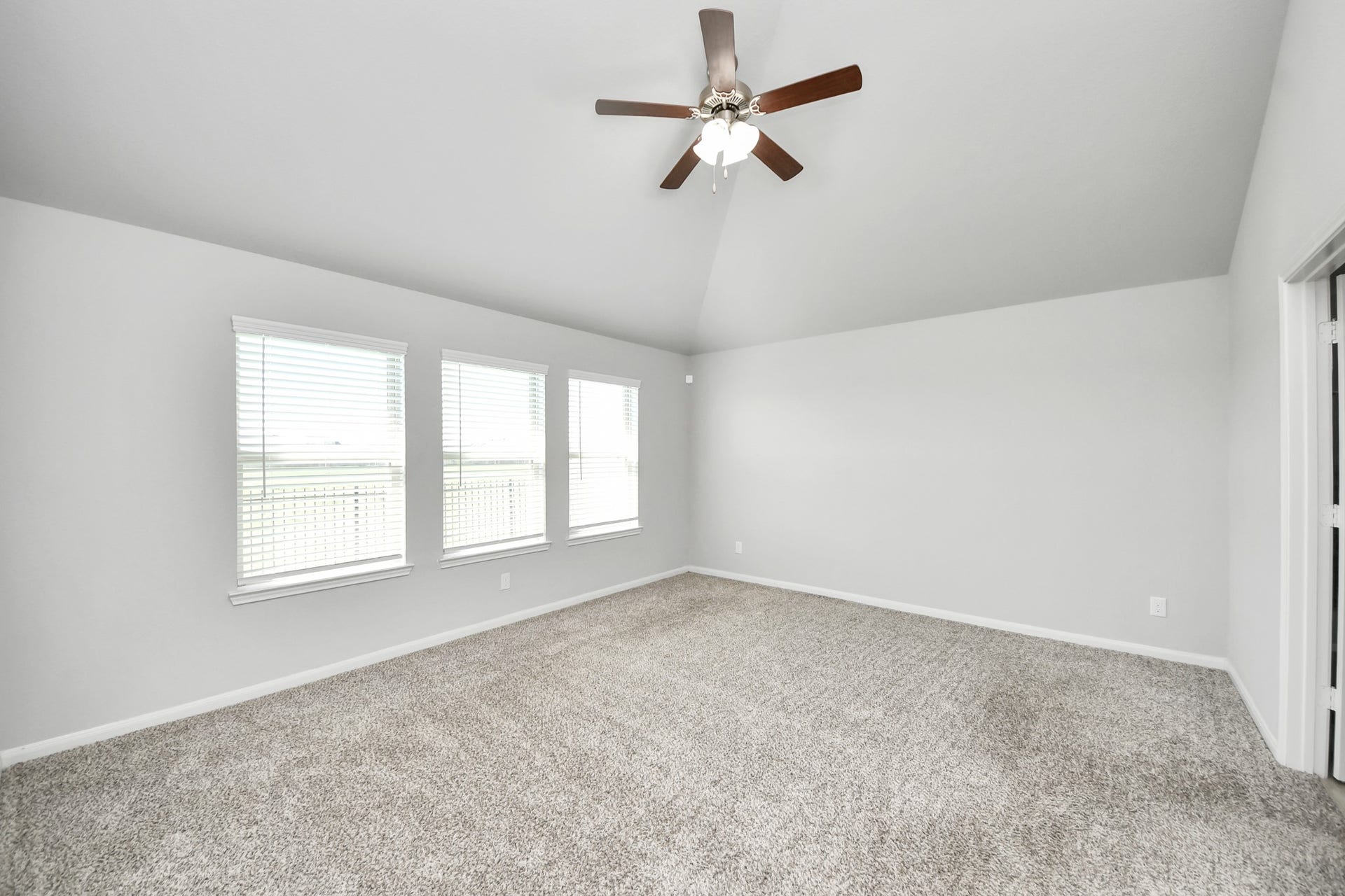 55 Alyssa Palms Drive, Manvel, TX 77578 55 Alyssa Palms Drive, Manvel, TX 77578