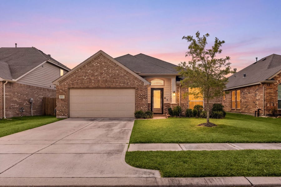 Property photo for 10031 Gold Finch Run, Magnolia, TX